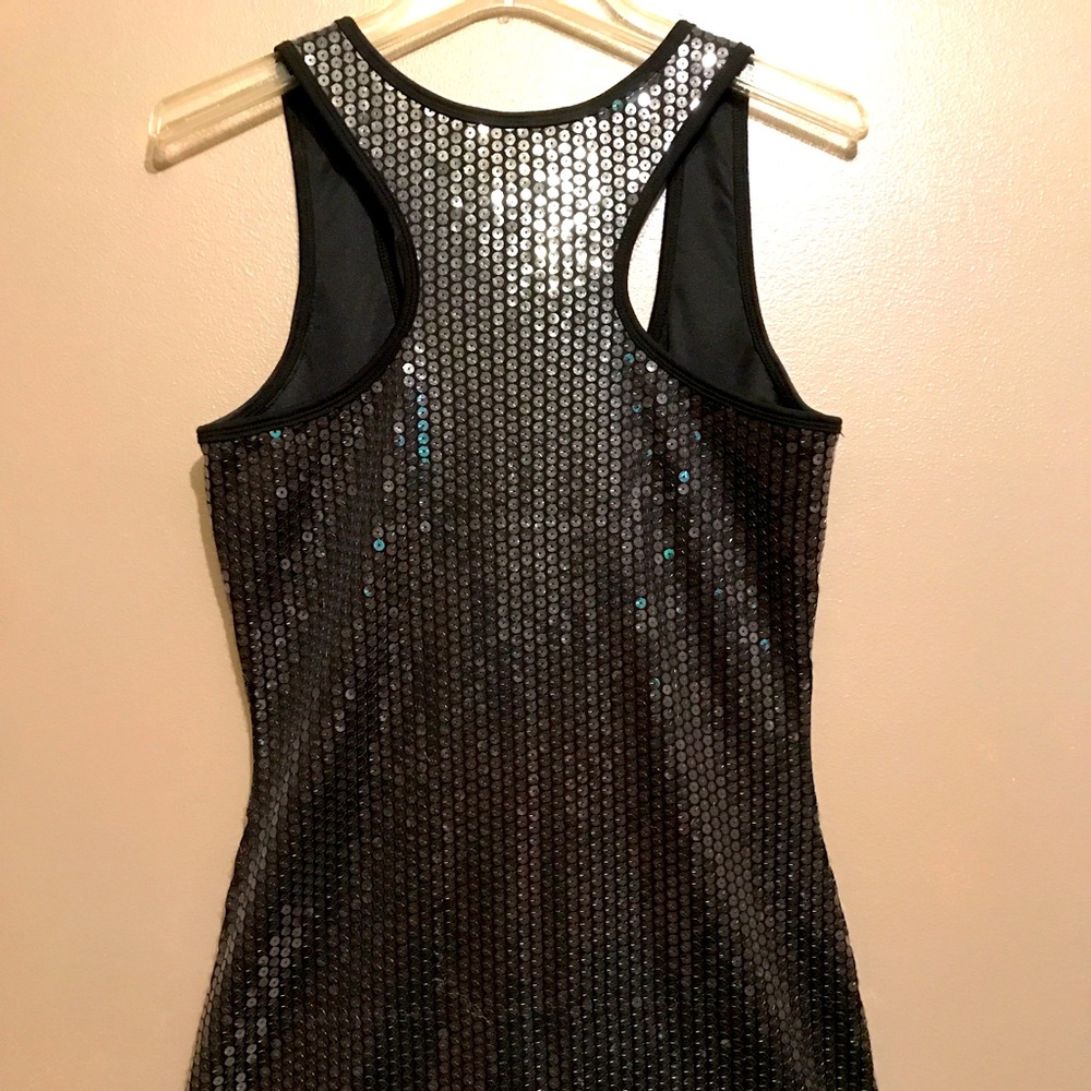 SHINY RACERBACK DRESS 🖤 - Picture 4 of 5